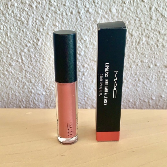 MAC Lipglass Cultured - Picture 8 of 8